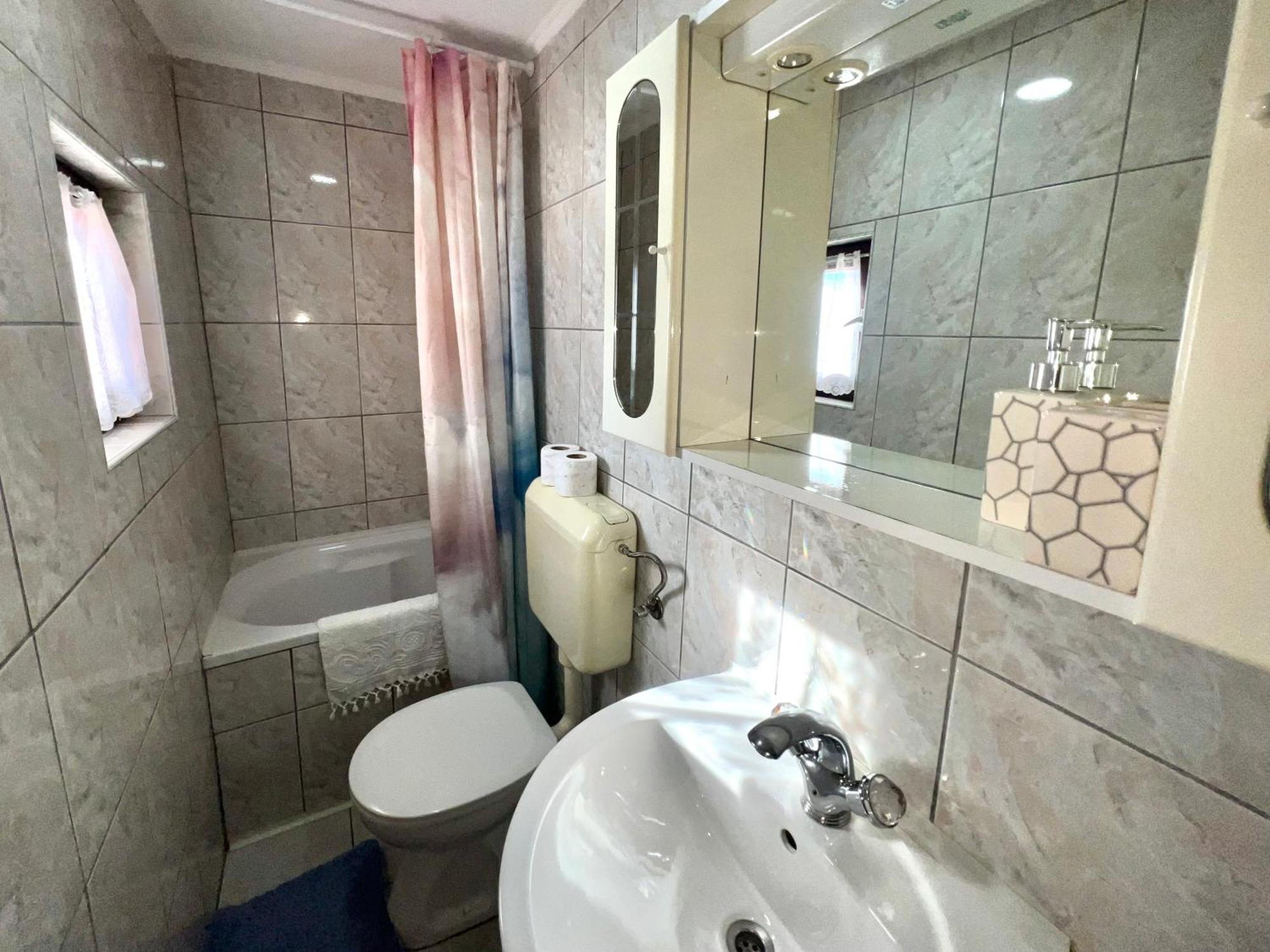 Hani Studio Apartment Sarajevo Exterior photo